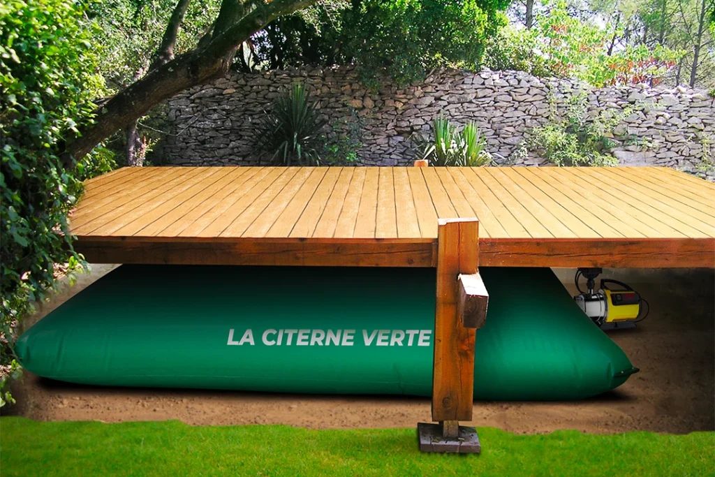 Installation d'une citerne souple sous une terrasse en bois