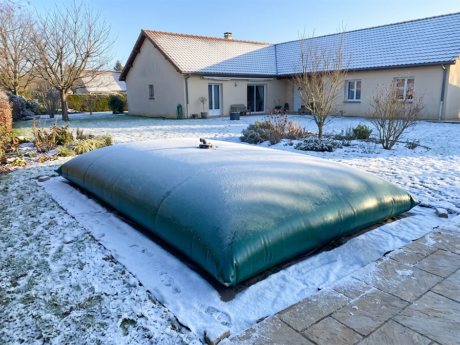Citerne souple en hiver : faut-il la vider ou la protéger du gel ?